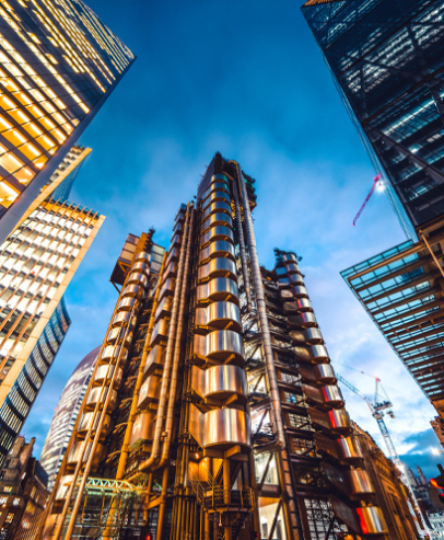 The Lloyd’s Building in the heart of the financial district of London is the headquarters of the insurance firm Lloyd’s Of London